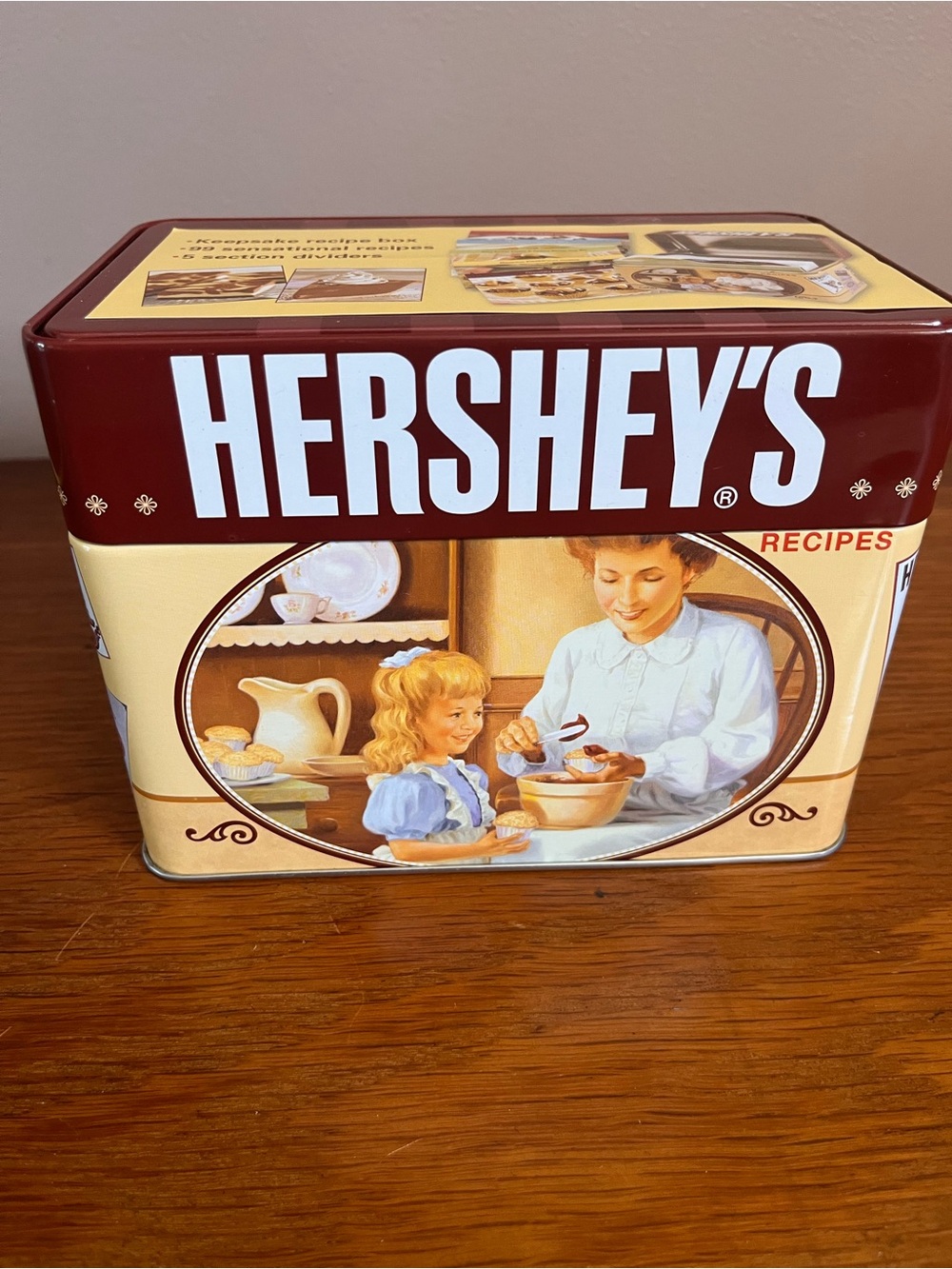 Hersheys recipe tin with recipes